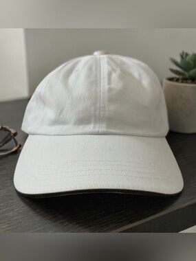 Cap America Classic White Unisex New without Tags Baseball Cap